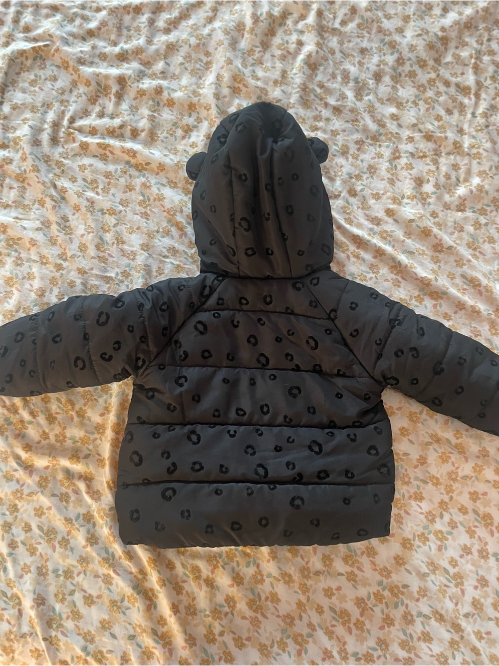 Tahari Black Quilted Hooded Puffer with Subtle Spot Pattern - Picture 4 of 4